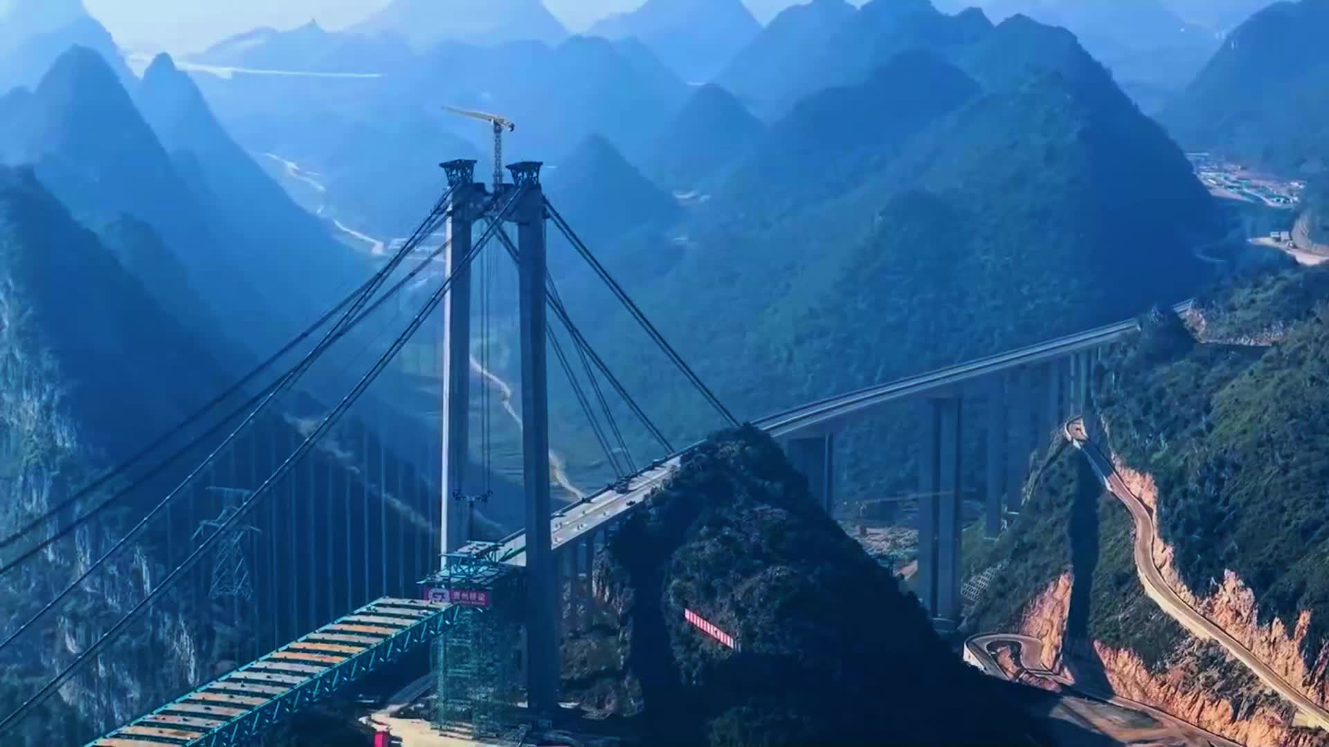 横竖都是世界第一！花江峡谷大桥今日正式通车，交大智慧刷新世界纪录！